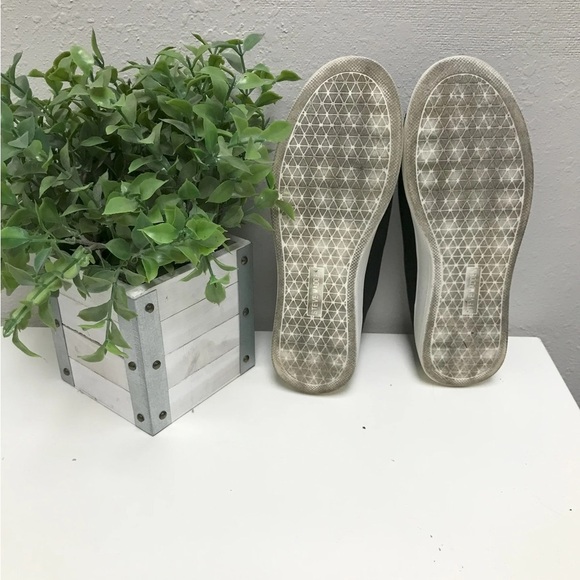 Vionic Kensley Slip On Loafer - Size 8 - Picture 4 of 4